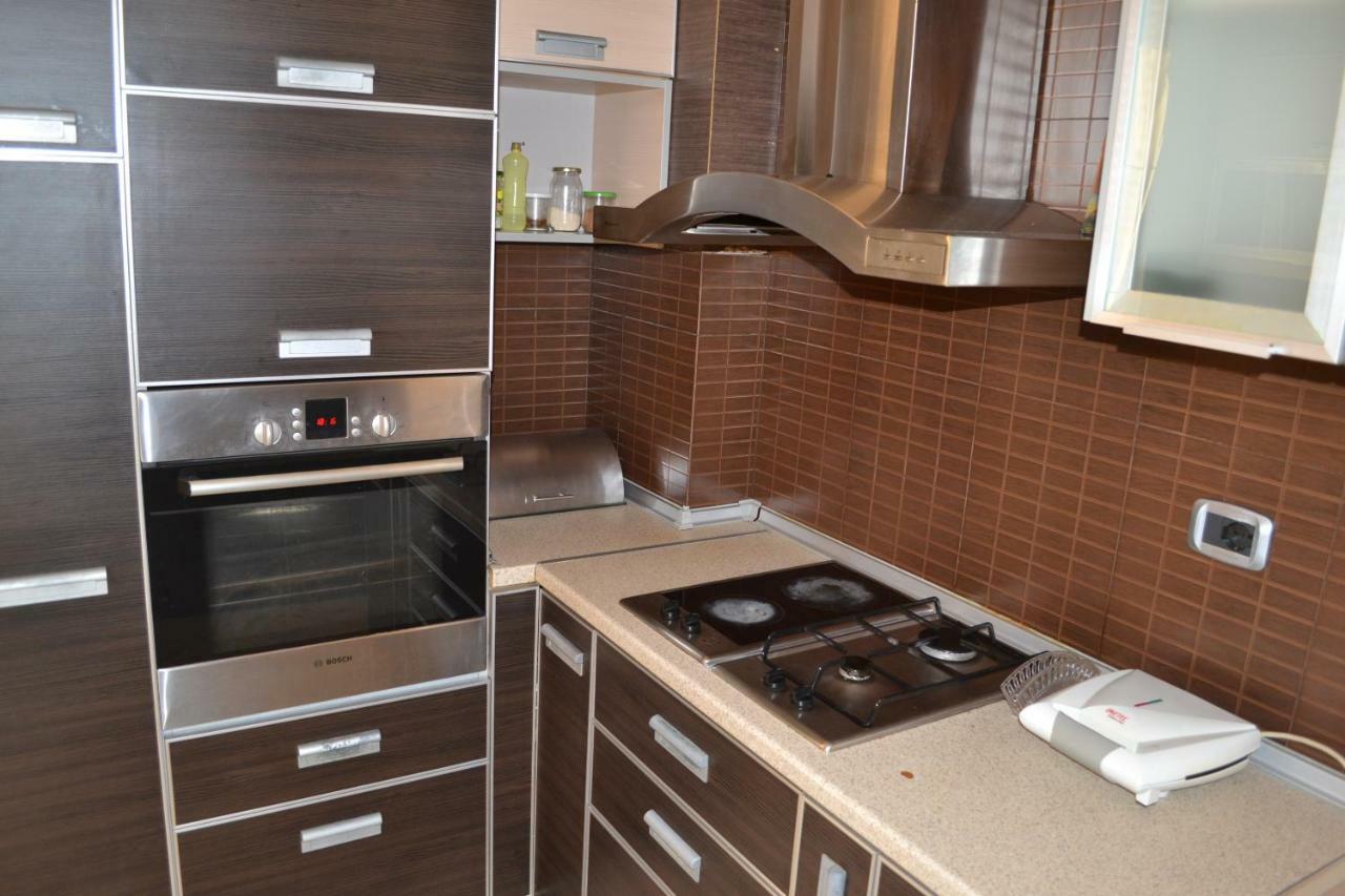 Penthouse 4 Bedrooms Apartment Vlore Luaran gambar