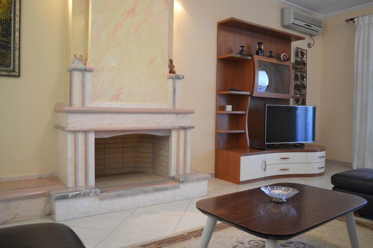 Penthouse 4 Bedrooms Apartment Vlore Luaran gambar