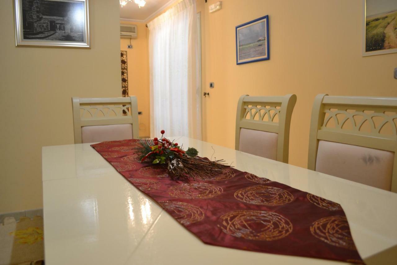 Penthouse 4 Bedrooms Apartment Vlore Luaran gambar