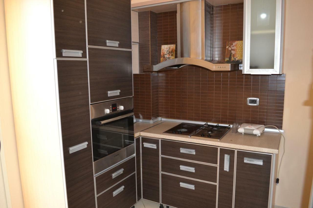 Penthouse 4 Bedrooms Apartment Vlore Luaran gambar