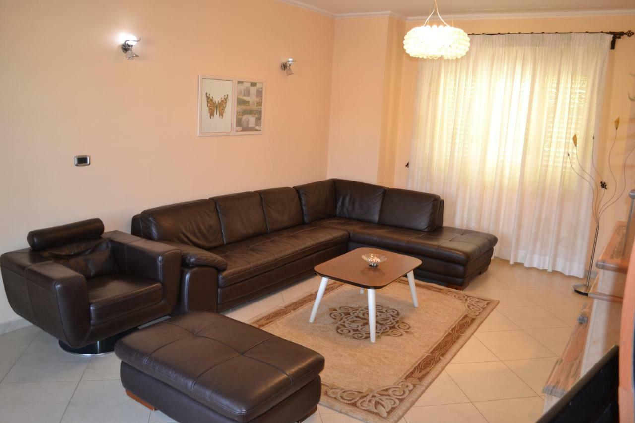 Penthouse 4 Bedrooms Apartment Vlore Luaran gambar