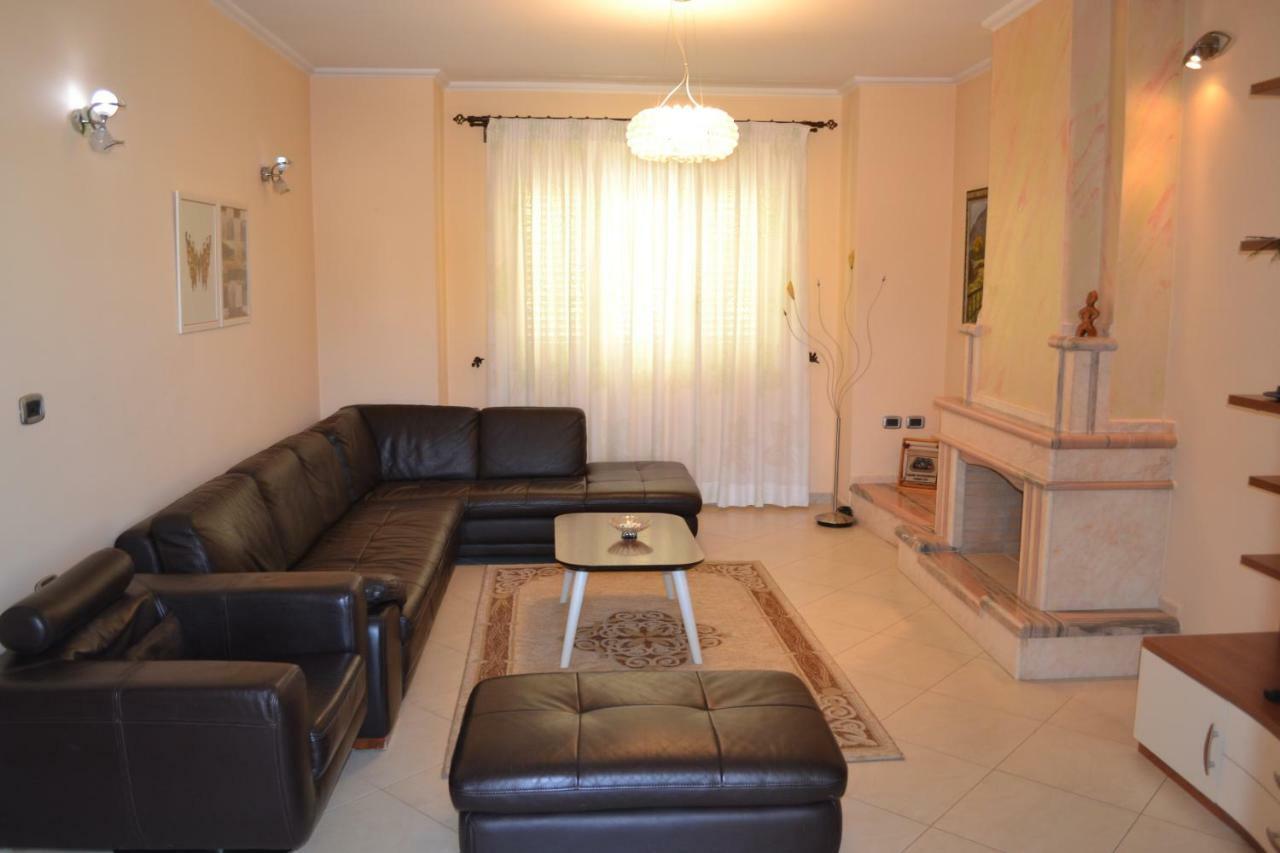 Penthouse 4 Bedrooms Apartment Vlore Luaran gambar